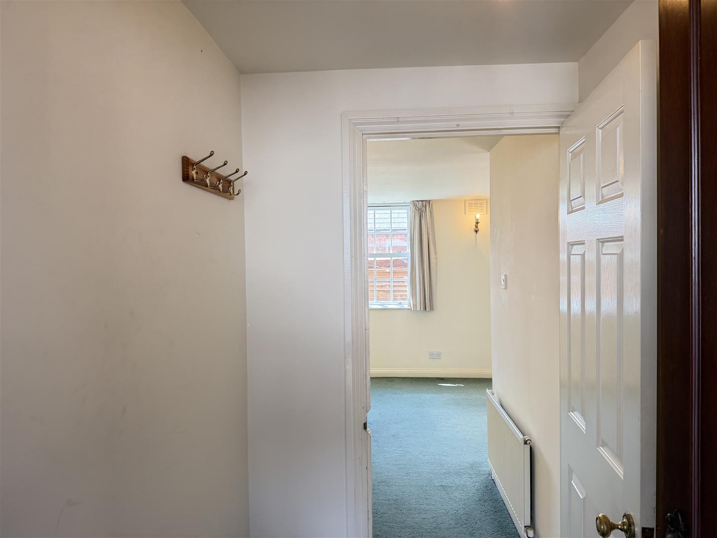 The Stables, Crompton Street, Warwick 4